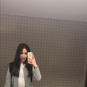 Meet your Posher, Leyla